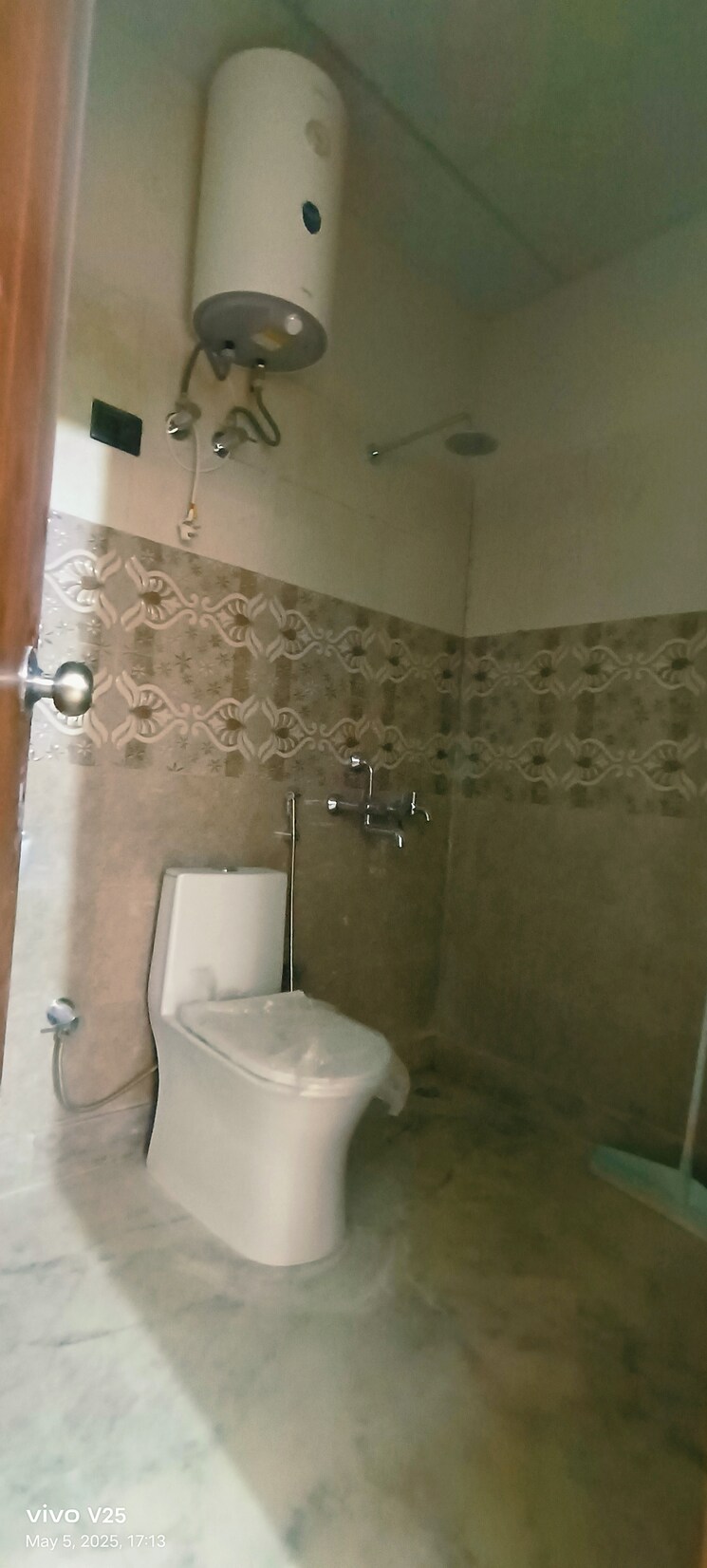 Bathroom, swastik-villa 3 Bedroom 1400 Sq.Ft. Builder Floor In Vaishali Sector 4 Ghaziabad 8603261