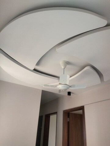 2 BHK Apartment For Rent in Vaishnavi Sahil Heights, Pimple Nilakh