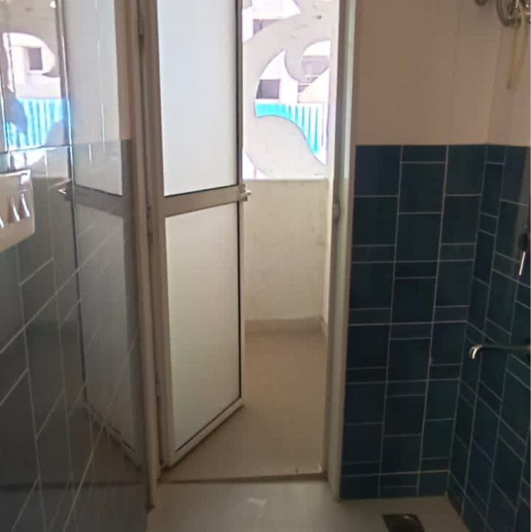 Bathroom, lodha-amara 2 Bedroom 659 Sq.Ft. Apartment In Sandoz Baug Thane 8603310