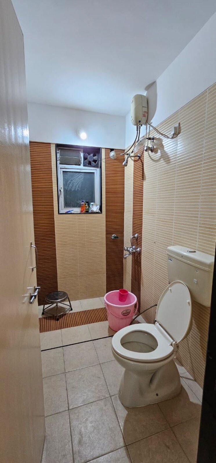 Bathroom, phadnis-sahil-serene 3 Bedroom 1390 Sq.Ft. Apartment In Baner Pune 8603274
