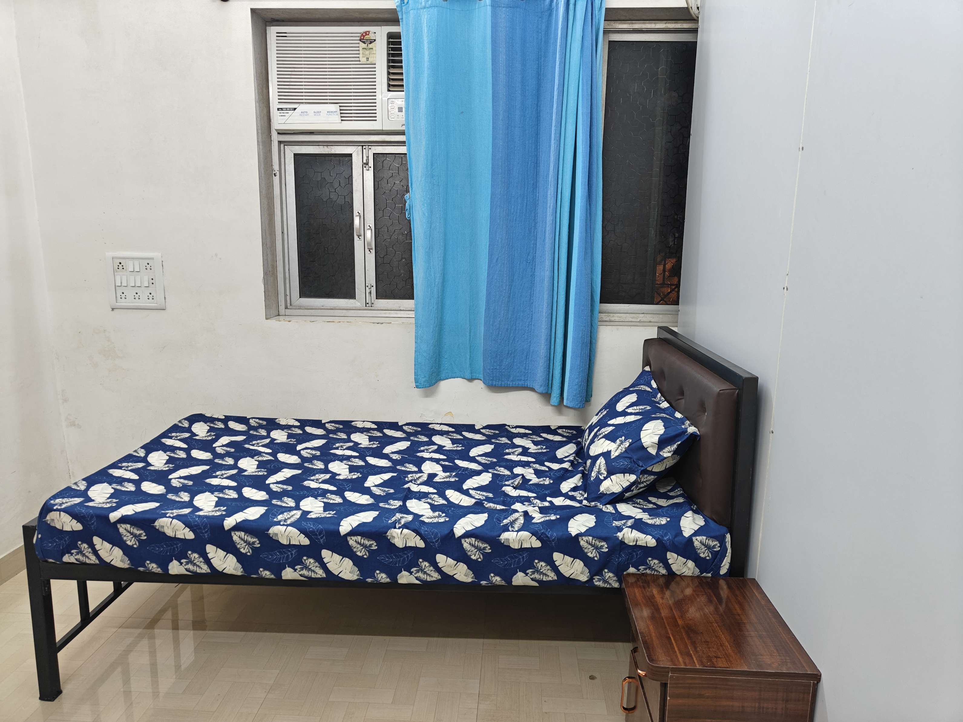 Pg For Rent in Gharapna 