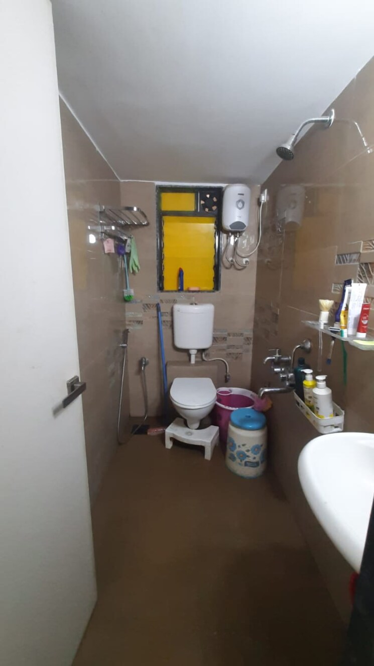 Bathroom, samarth-seasons-sahara 2 Bedroom 735 Sq.Ft. Apartment In Kalyan East Thane 8603380