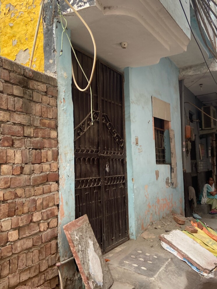 Exterior View, nawada 1.5 Bedroom 50 Sq.Yd. Independent House In Nawada Delhi 8603354