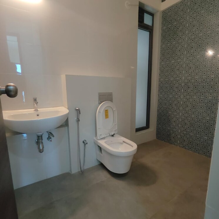 Attached Bathroom, evershine-grandeur 2 Bedroom 650 Sq.Ft. Apartment In Ram Nagar Mumbai 8603350