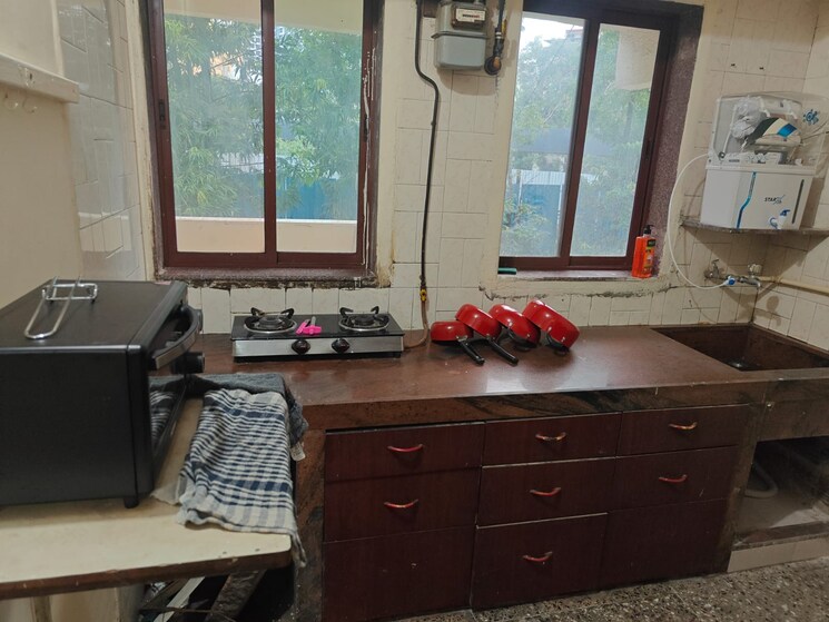 Kitchen, thane east Pg For Boys & Girls In Thane East 8603353