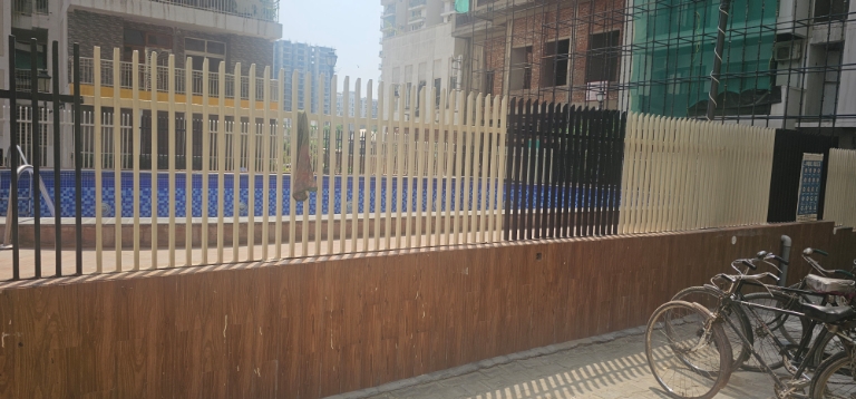 3 BHK + Servant Room Apartment For Sale in JKG Palm Resort