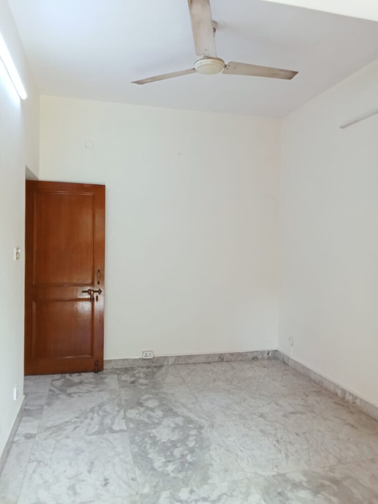 Room, dhakoli 3 Bedroom 1720 Sq.Ft. Apartment In Dhakoli Zirakpur 8603362