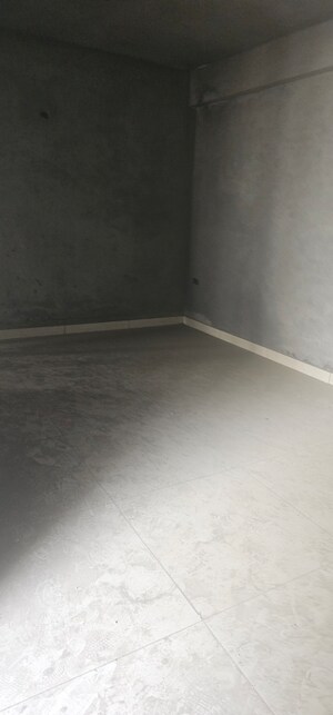 Room in 3 BHK Apartment at JKG Palm Resort, Raj Nagar Extension – for Sale