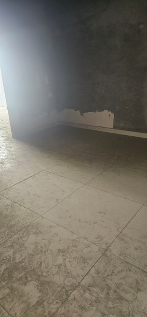 Room in 3 BHK Apartment at JKG Palm Resort, Raj Nagar Extension – for Sale