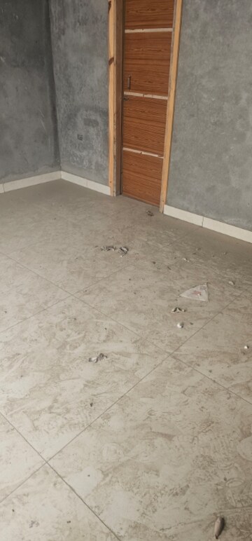 Room in 3 BHK Apartment at JKG Palm Resort, Raj Nagar Extension – for Sale