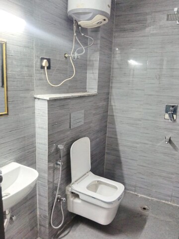 1 BHK Builder Floor For Rent in Paryavaran Complex