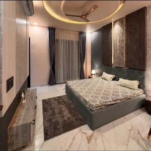 Bedroom in 4 BHK Builder Floor at Sector 33 – for Sale