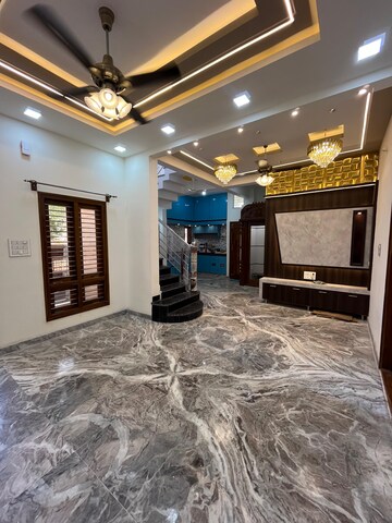 Master Bedroom in 6+ BHK Independent House at Pitampura – for Sale