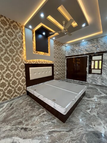 Master Bedroom in 6+ BHK Independent House at Pitampura – for Sale