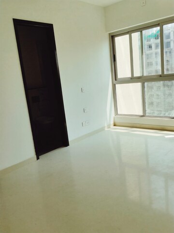 Room in 2 BHK Apartment at Piramal Revanta Tower 3 and 4, Mulund West – for Sale