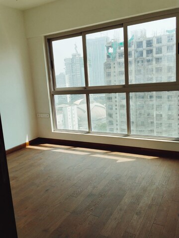 Room in 2 BHK Apartment at Piramal Revanta Tower 3 and 4, Mulund West – for Sale