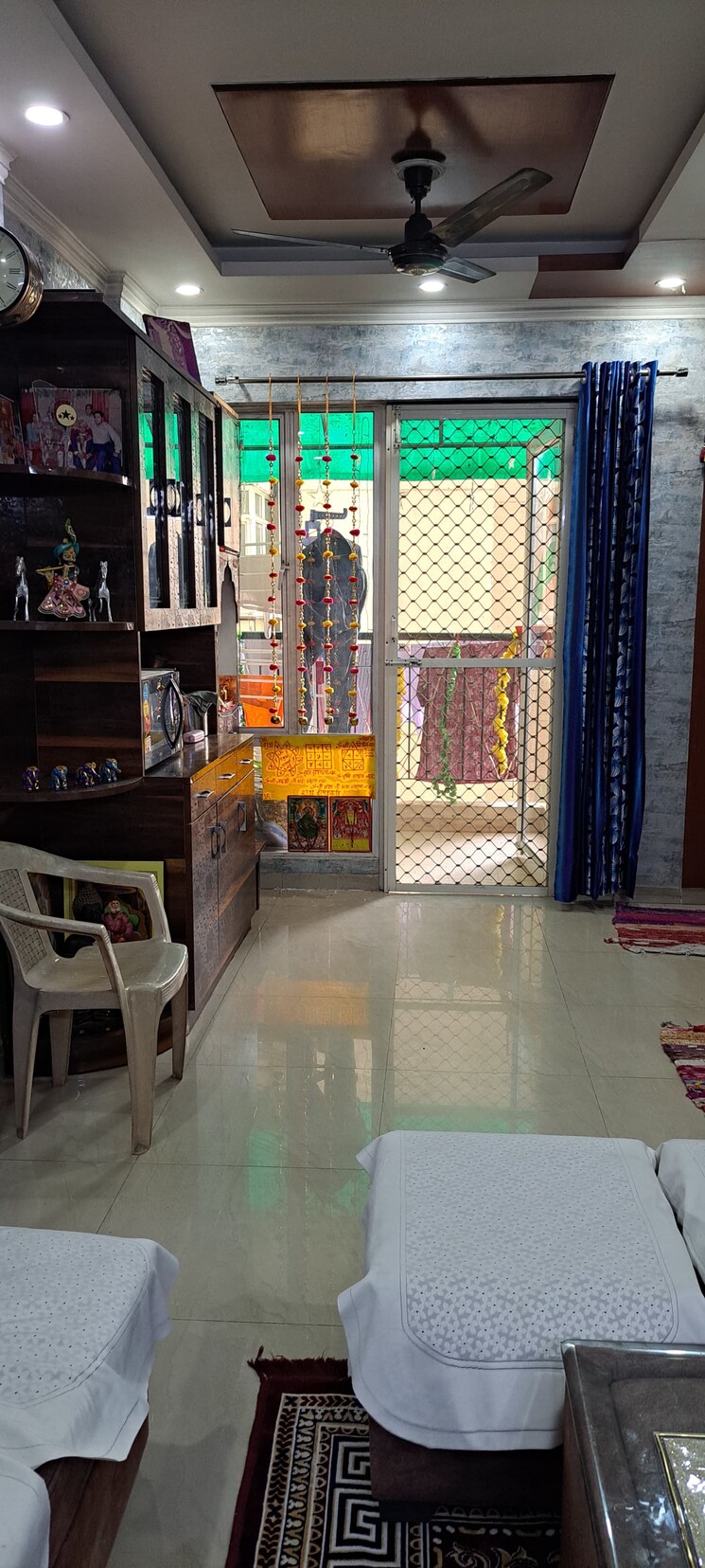 Living Room, kdp-mgi-city 2 Bedroom 800 Sq.Ft. Apartment In Raj Nagar Extension Ghaziabad 8603424