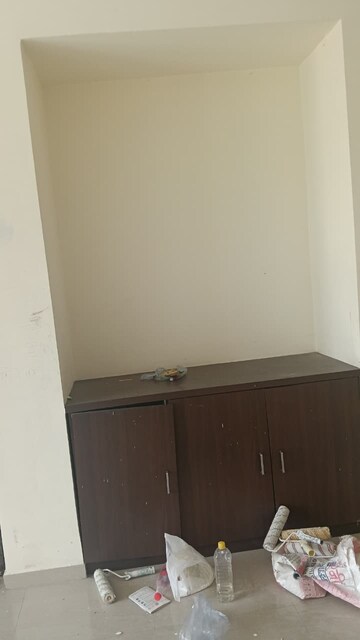 Room in 3 BHK Builder Floor at Omaxe Ambrosia, North Mullanpur – for Rent