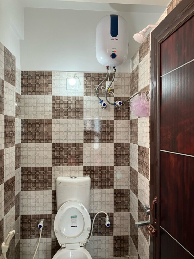 Bathroom, kolkatta gpo 3 Bedroom 1600 Sq.Ft. Apartment In Kolkatta Gpo Kolkata 8603449
