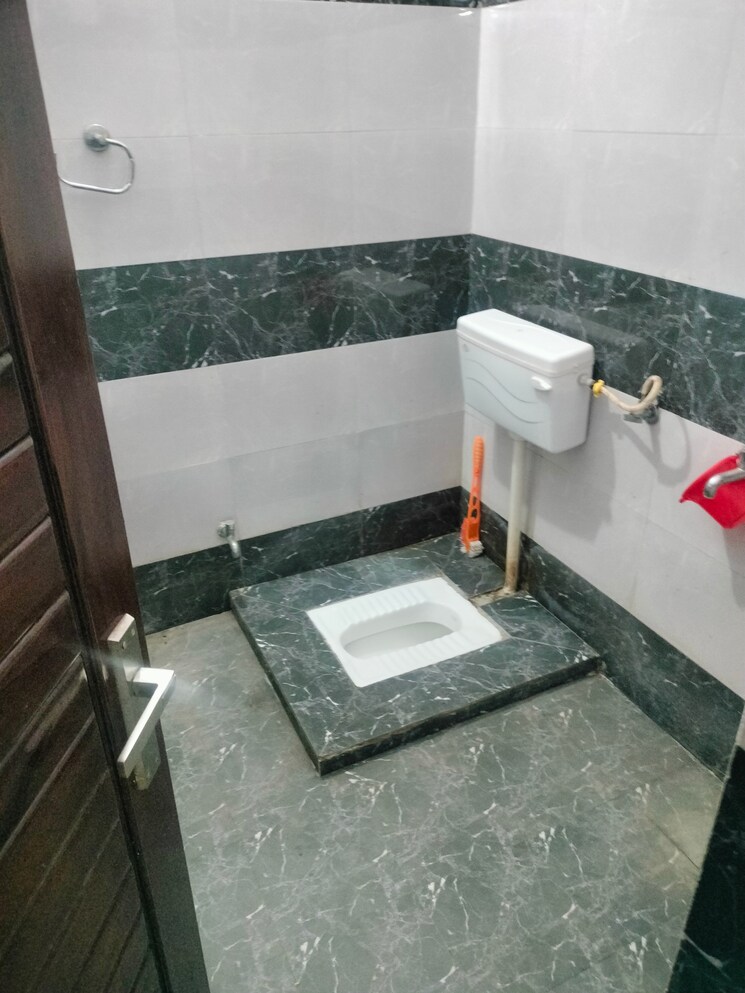 Floor Plan, gomti nagar Commercial Office Space 2200 Sq.Ft. In Gomti Nagar Lucknow 8603492