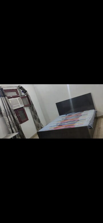 1 RK Independent House For Rent in Sector 15