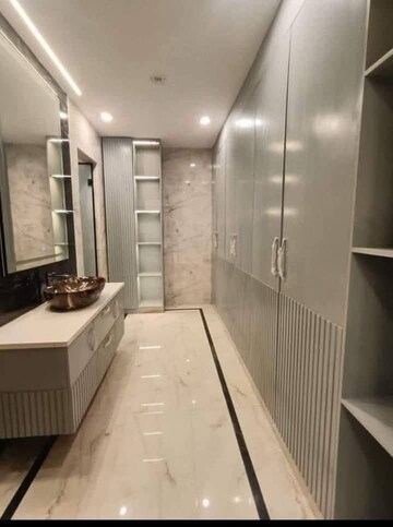  4 BHK Apartment at Saket – for Rent