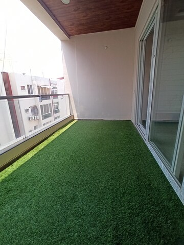 Furnished Amenities in 3 BHK Apartment at Lahari Jublee hills, Jubilee Hills – for Rent