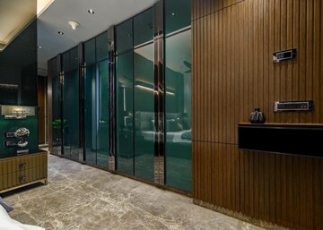 3 BHK Apartment For Rent in Indiabulls Blu, Worli