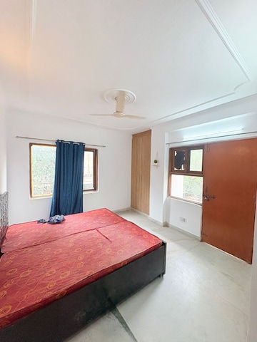 Bedroom in 3 BHK Builder Floor at Paryavaran Complex – for Rent