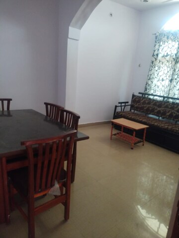 Living Room in 2 BHK Independent House at Gomti Nagar – for Rent