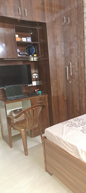 Furnished Amenities in 3 BHK Apartment at Chamrajpet – for Sale