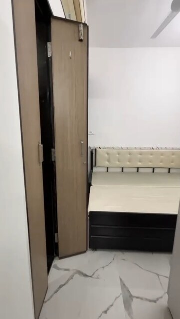 2 BHK Apartment For Rent in Patel Valley Apartments, Midc