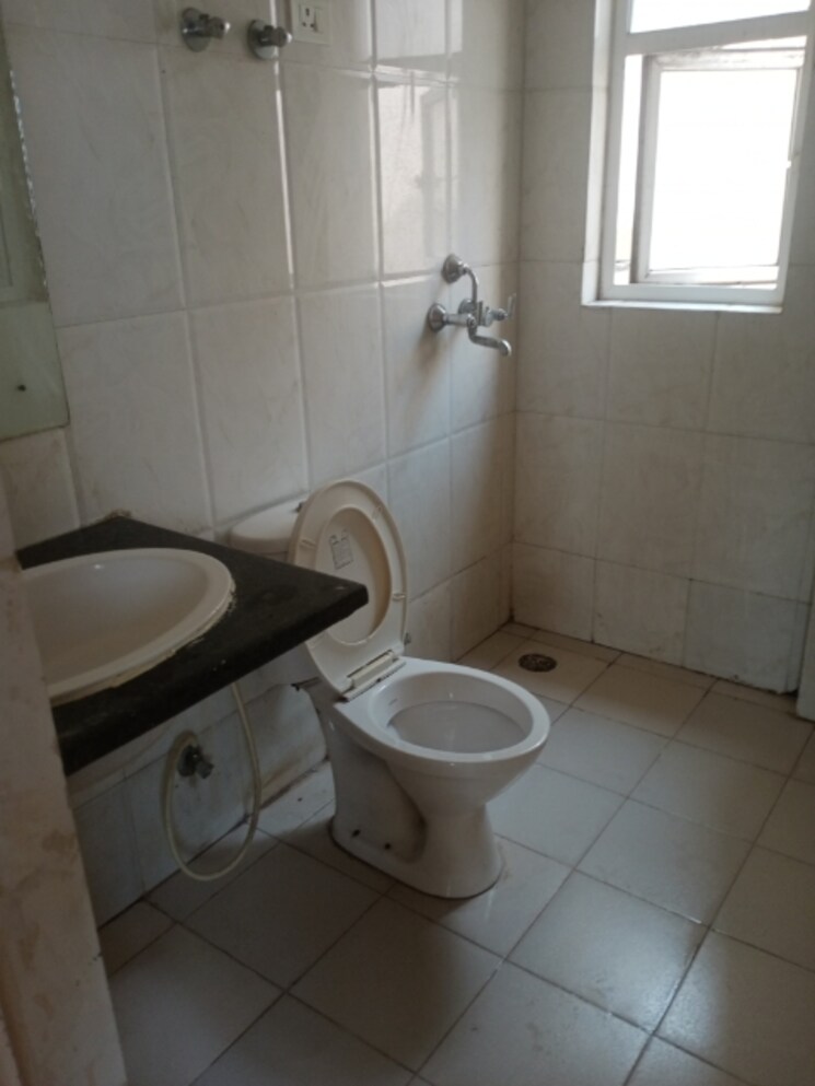 Bathroom, mapsko-casa-bella-apartments 3 Bedroom 1430 Sq.Ft. Apartment In Sector 82 Gurgaon 8603700