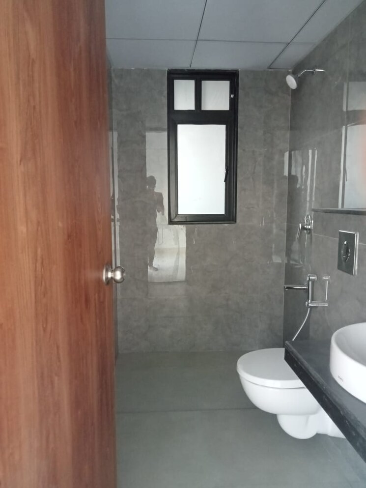 Bathroom, gagan-klara 2 Bedroom 825 Sq.Ft. Apartment In Balewadi Pune 8603756