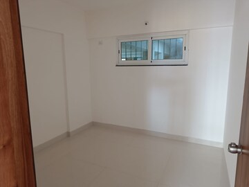 Room in 4 BHK Apartment at Atul Westernhills, Baner – for Rent