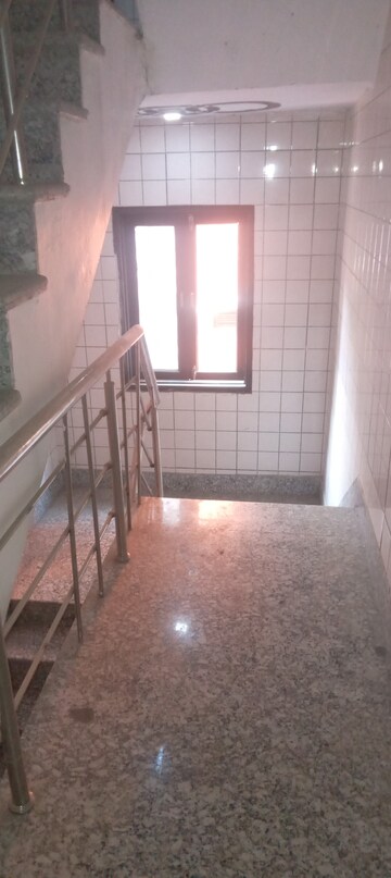 Staircase in 1.5 BHK Builder Floor at Shastri Nagar – for Rent