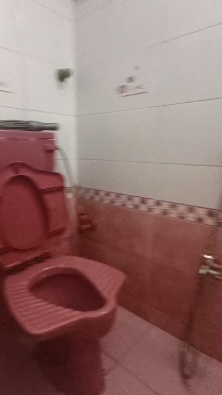 Bathroom, hilton-tower 1.5 Bedroom 750 Sq.Ft. Apartment In Andheri East Mumbai 8603835