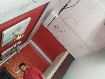 Room in 1.5 BHK Apartment at Gomti Nagar – for Rent