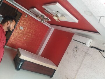 Room in 1.5 BHK Apartment at Gomti Nagar – for Rent