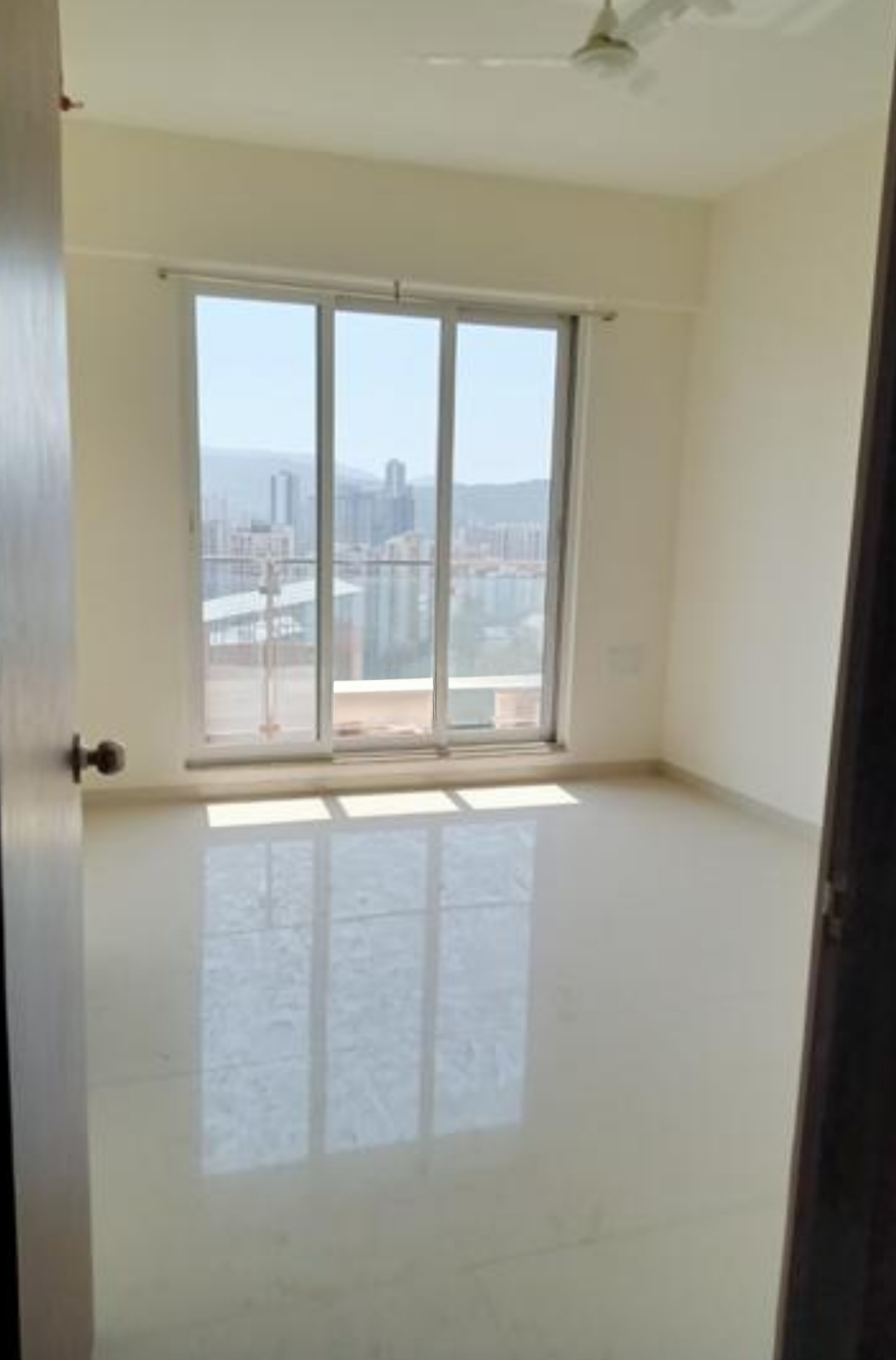 3 BHK Apartment For Rent in Krishna Tower Kapurbawdi