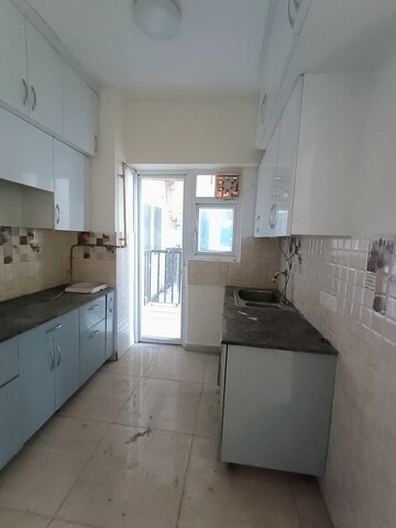 Kitchen in 3 BHK Villa at Amrapali Leisure Valley, Tech Zone 4 Greater Noida – for Rent