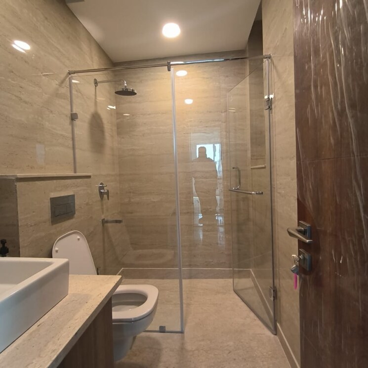 Bathroom, ambience-creacions 3 Bedroom 1850 Sq.Ft. Apartment In Sector 22 Gurgaon 8603861