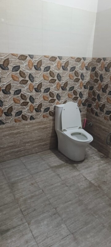 Bathroom in 2 BHK Independent House at Deva Road – for Rent