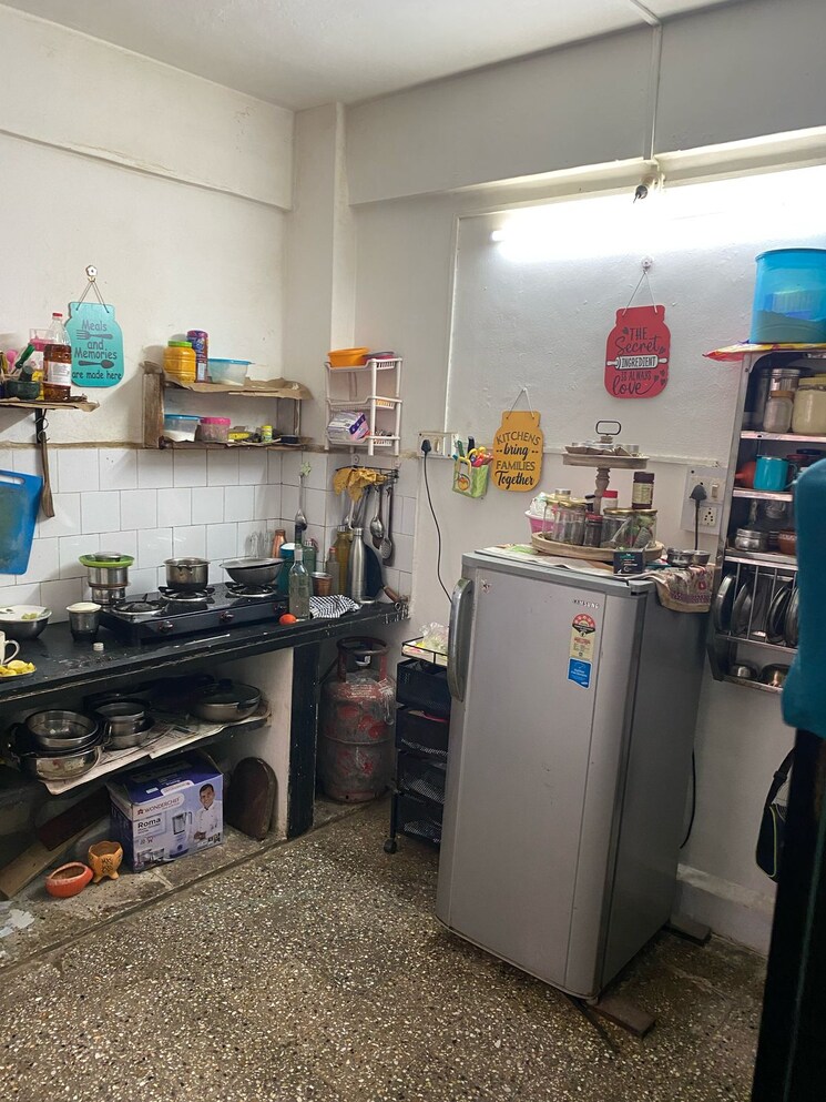 Kitchen, bhagwan nagar 3 Bedroom 1345 Sq.Ft. Apartment In Bhagwan Nagar Delhi 8604038