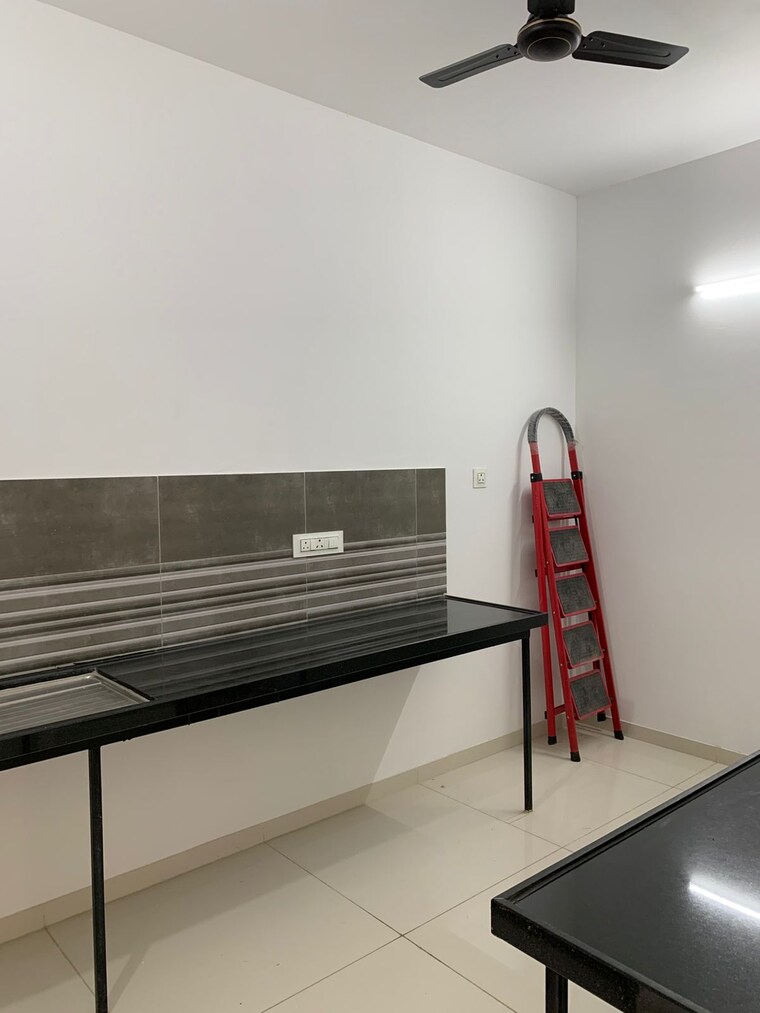 Bedroom, godrej-prana 2 Bedroom 690 Sq.Ft. Apartment In Undri Pune 8604004