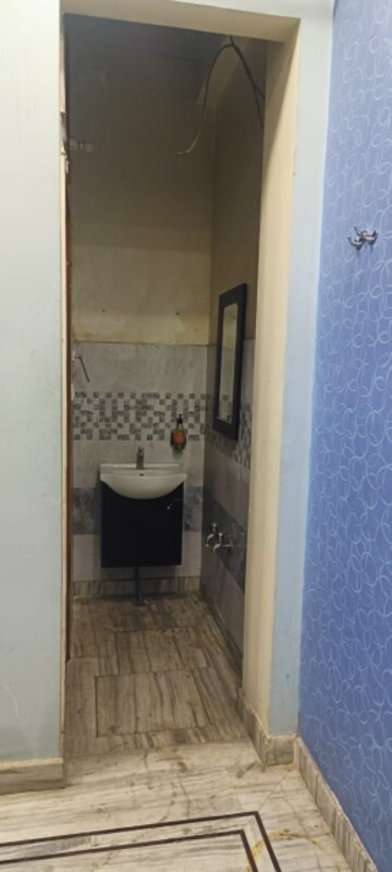  2 BHK Independent House at Gomti Nagar – for Rent