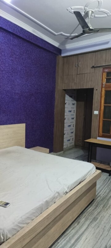 Bedroom in 2 BHK Independent House at Gomti Nagar – for Rent