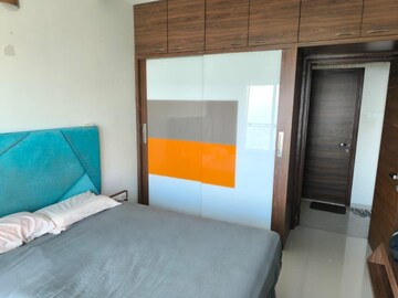 Room in 2 BHK Apartment at Romell Aether, Goregaon East – for Rent
