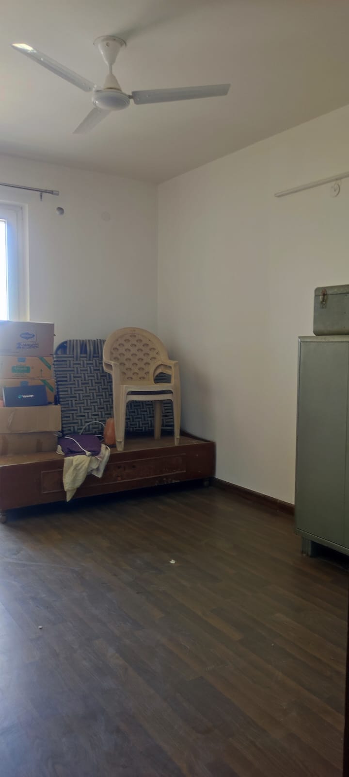 3 BHK + Pooja Room,Study Room,Extra Room Builder Floor For Sale in BPTP Discovery Park