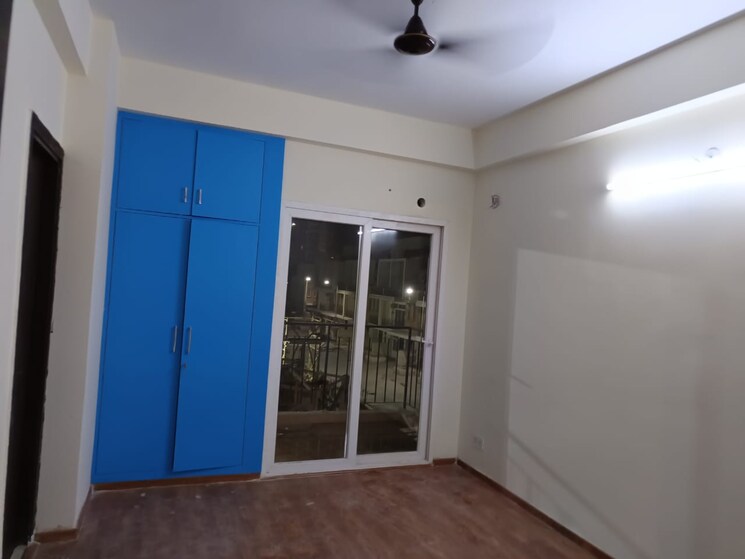 Room, panchsheel-greens-ii 2 Bedroom 915 Sq.Ft. Apartment In Sector 16 Greater Noida Greater Noida 8604129